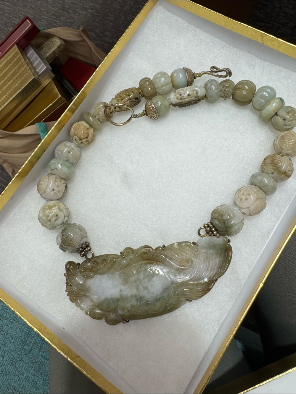 Hand Carved antique Jade fish Pendant with Jade Beads choker Necklace